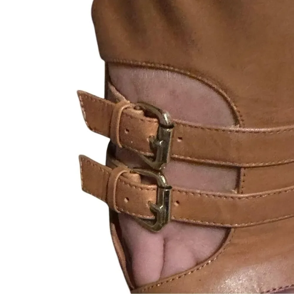 Charles-david Women's Tan booties
